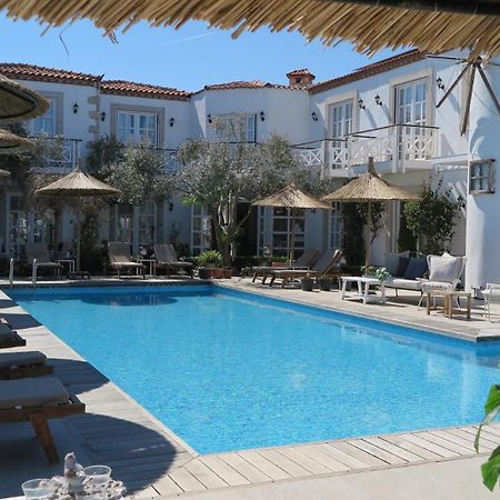 Bay C Hotel Alacati Exterior photo