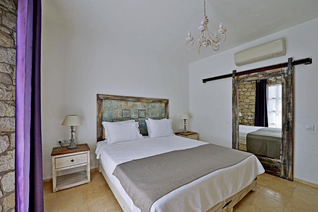 Bay C Hotel Alacati Exterior photo