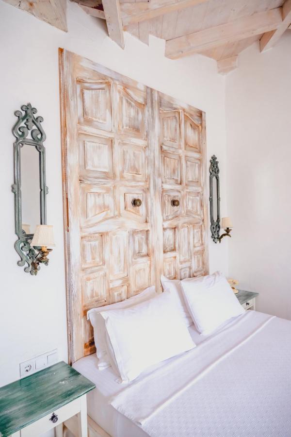 Bay C Hotel Alacati Exterior photo