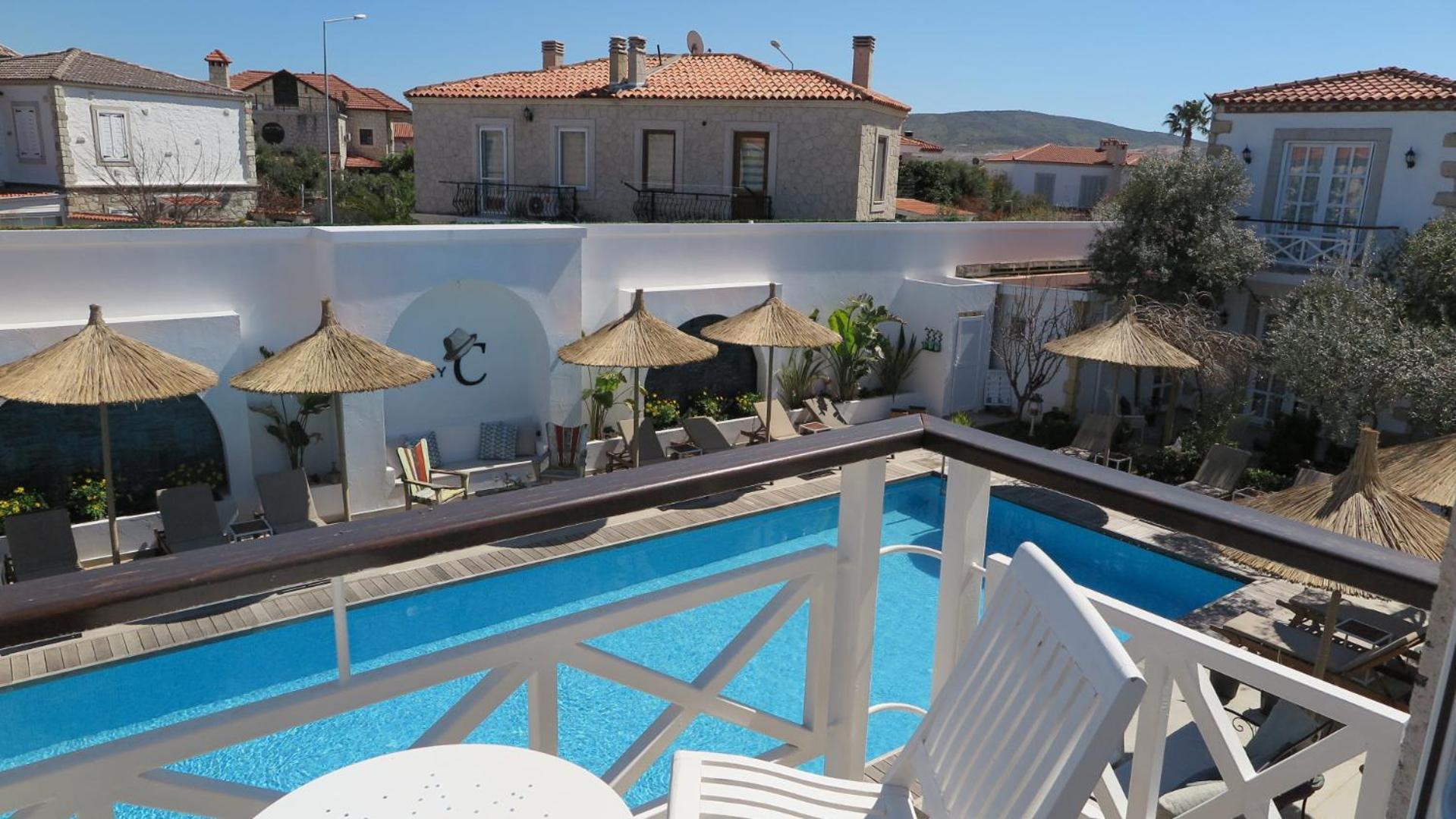 Bay C Hotel Alacati Exterior photo